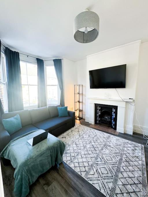Apartment Stylish Westbrook Margate